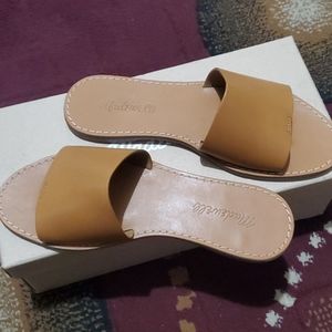 The Boardwalk Post Slide Sandel